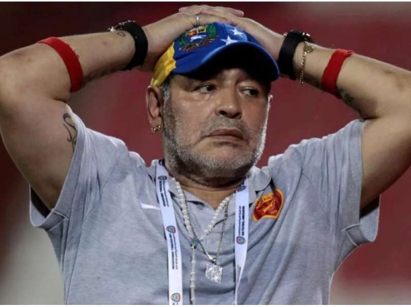 Diego Maradona no llamó a su hija Dalma tras haber sido mamá