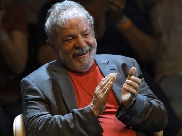 Lula da Silva podría salir de la cárcel este año