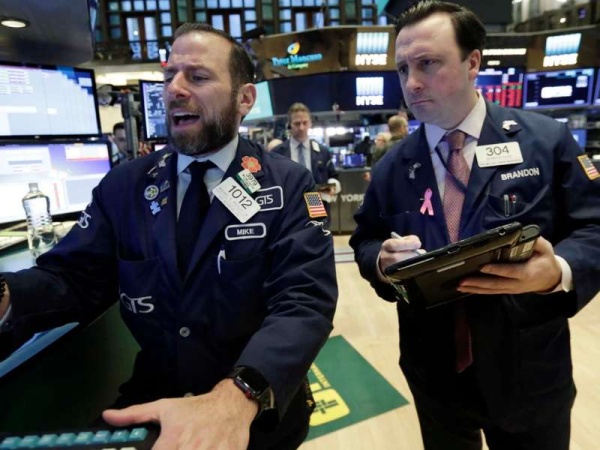 El dólar y el Riesgo País tocaron un nuevo pico en un clima de máxima incertidumbre