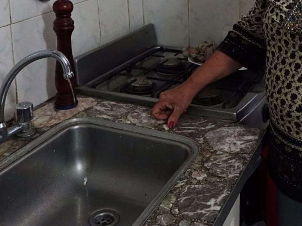 Vecinos de La Plata llevan cinco días sin agua, y no los atienden