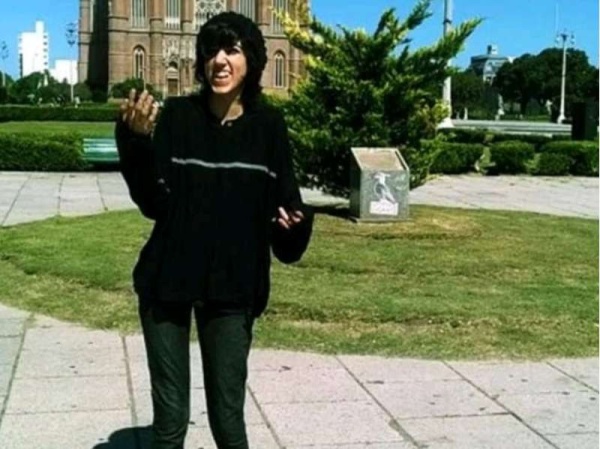 Una joven con Síndrome de Marfan lleva 12 días desaparecida en La Plata