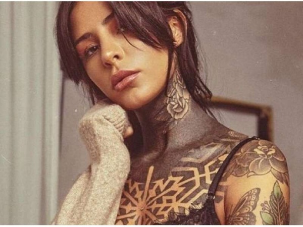 La llamativa foto de Cande Tinelli con un piercing y ojos celestes