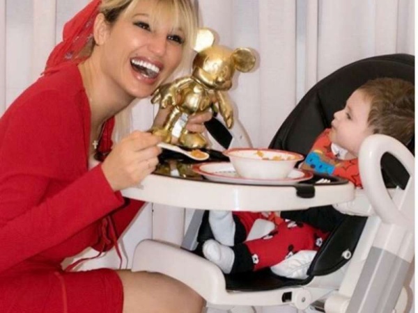 Así festejó Vicky Xipolitakis los 6 meses de su bebé