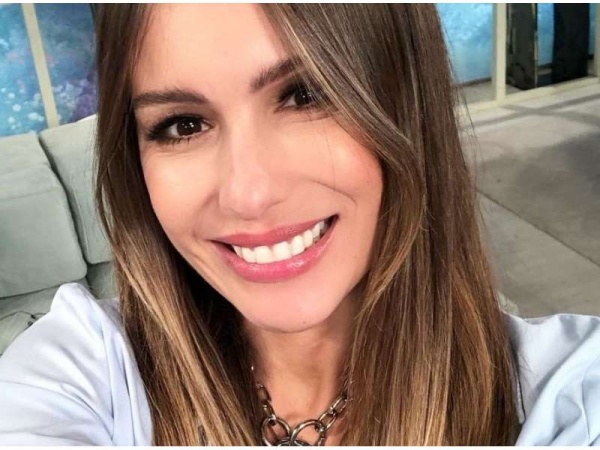 Pampita: "Hay un futbolista que me invita a tomar mate"