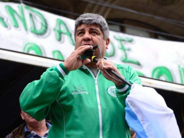 Moyano confirmó que piden una suba salarial del 46% y bono de 20.000 pesos