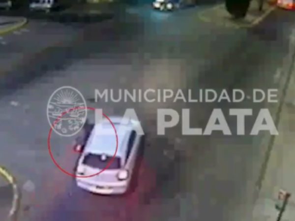 Un hombre tuvo que ser hospitalizado al accidentarse con su moto en 14 y 66