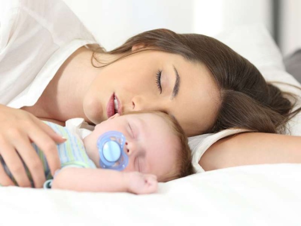 Dormir con tu hijo hasta los 3 años beneficia su desarrollo neurológico