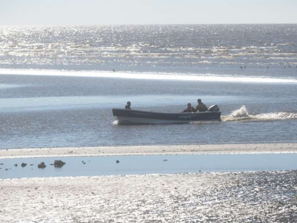 Se cumplen seis días sin noticias sobre los pescadores desaparecidos en Punta Lara