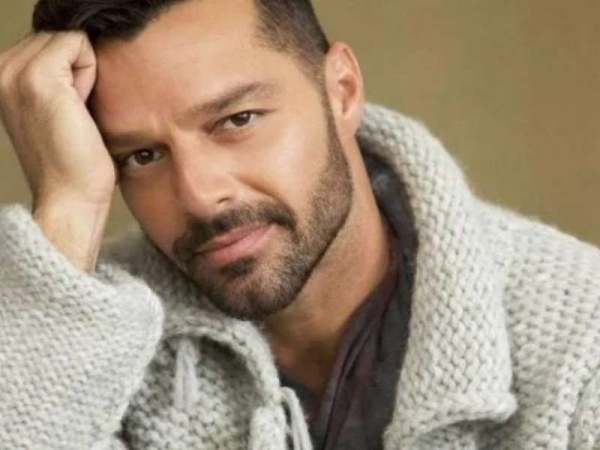 Ricky Martin mostró su cara en primerísimo primer plano
