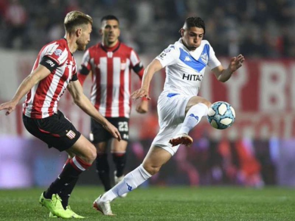 Milito apostaría a un 4-3-3 para dar el golpe ante Boca