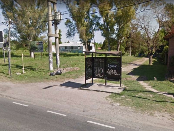 Aterrador relato de una mujer en Belgrano y 481: &quot;Me tapó la boca y me arrastró a un descampado&quot;