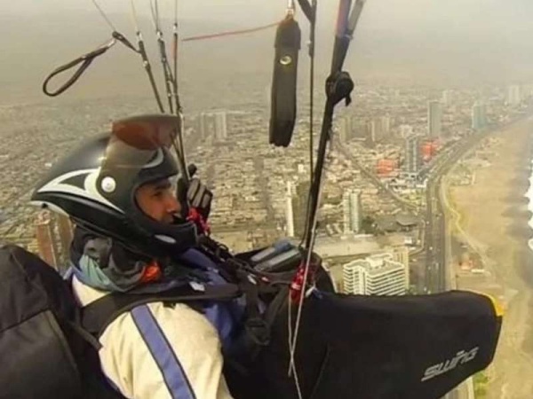 Localizaron al parapentista desaparecido en La Rioja pero no pueden llegar al lugar