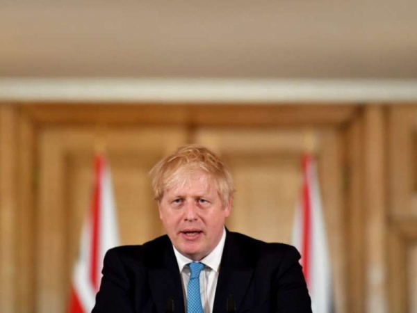 Boris Johnson confirmó que tiene coronavirus