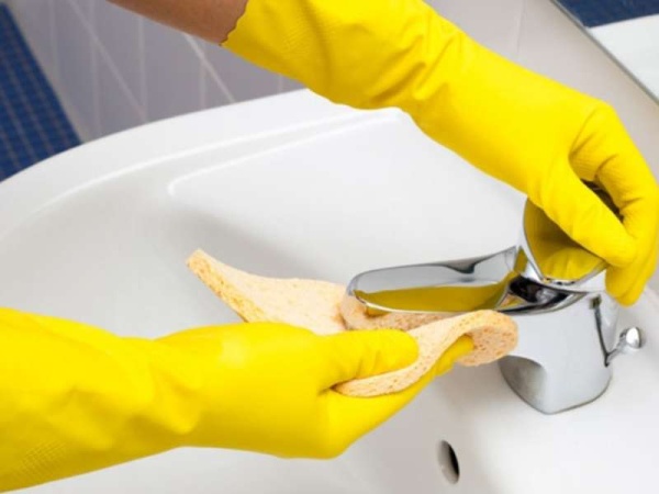 Coronavirus: qué cosas debés desinfectar con lavandina