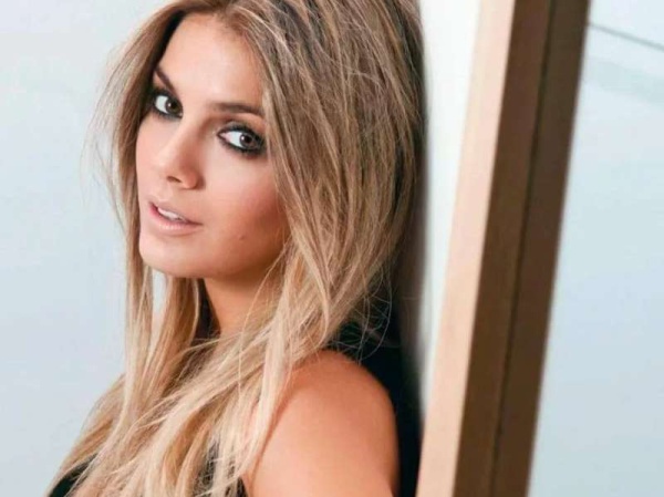 Natalie Pérez posó y enamoró a sus fans