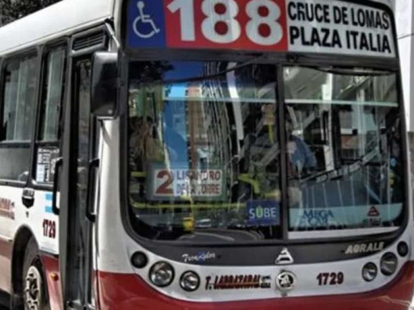 Villa Fiorito: acuchillaron a un colectivero y hay paro en la línea 188