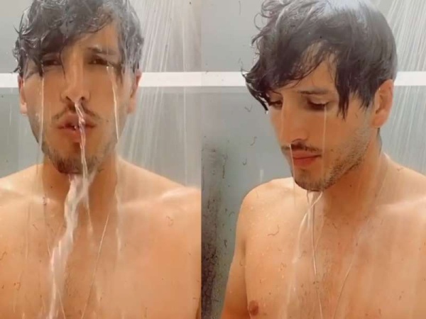 Sebastian Yatra se filmó... ¡adentro de la ducha!