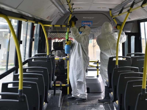 El transporte público será solamente para los trabajadores esenciales