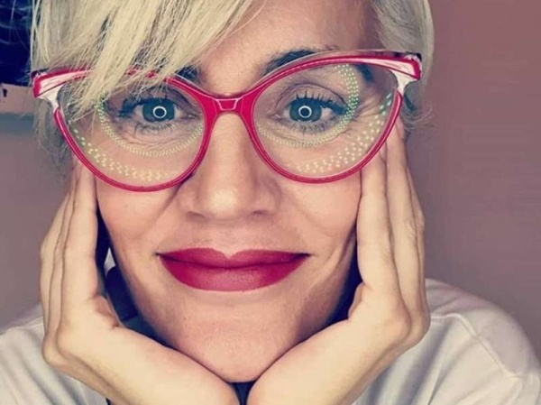 El drama de Débora Damato con su celular, en plena cuarentena