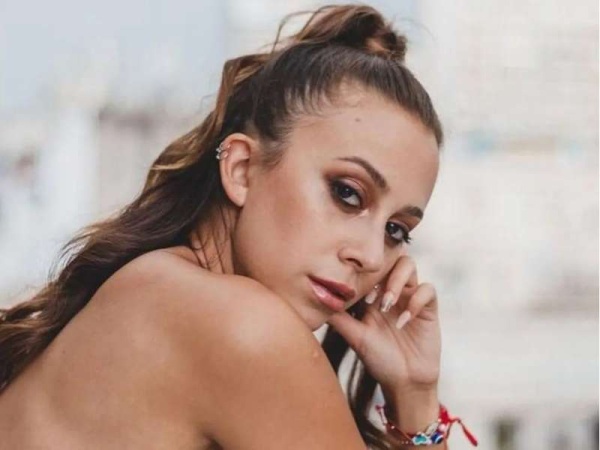 Con un body súper cavado, Nai Awada les dedicó un &quot;baile hot&quot; a sus &quot;haters&quot;