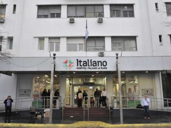 Platense recuperado de Covid-19 denuncia que le robaron sus pertenencias en el Hospital Italiano