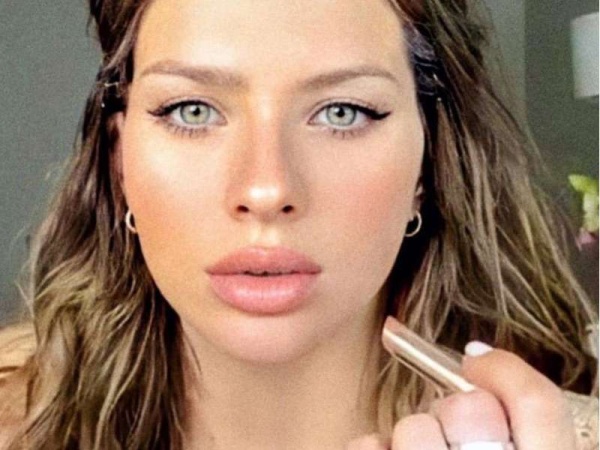 La &quot;China&quot; Suárez mostró como una mujer maltrata a su perro