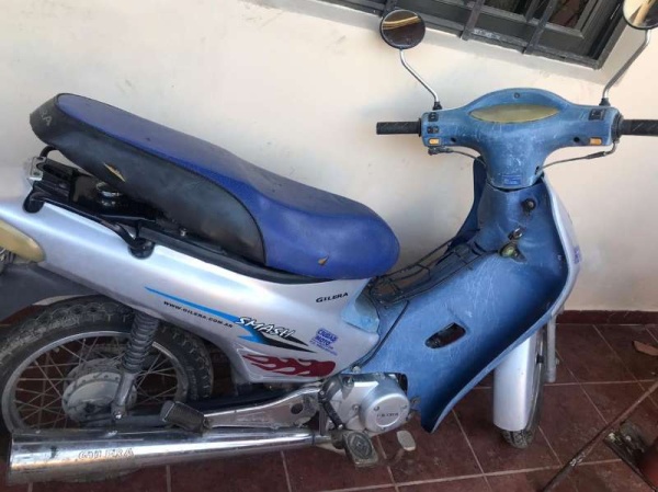 En Melchor Romero, vecinos atraparon a un delincuente, lo retuvieron y lo entregaron a la policía