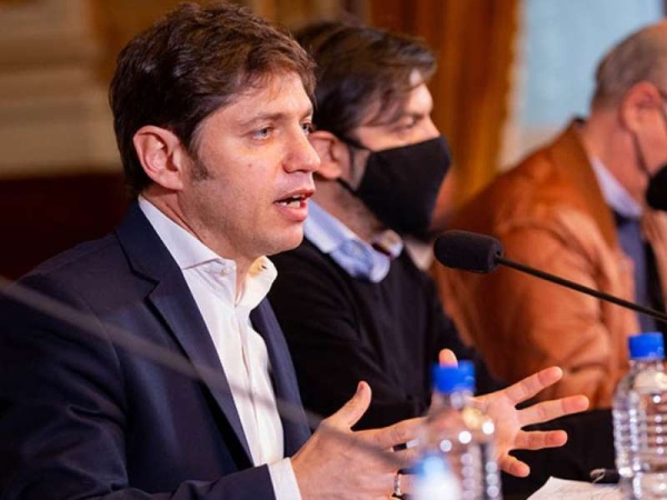 Kicillof: &quot;La presencialidad será en un esquema más vinculado a lo emocional que a lo educativo&quot;
