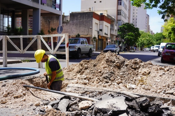 Por trabajos de ABSA, podría haber baja presión de agua en Barrio Hipódromo y en un importante sector de Ensenada