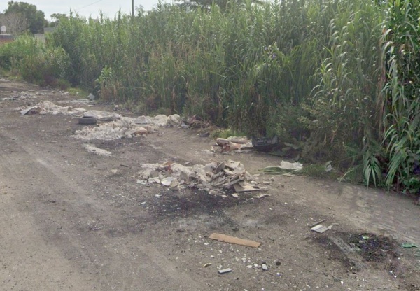 Acumulación de basura en la zona