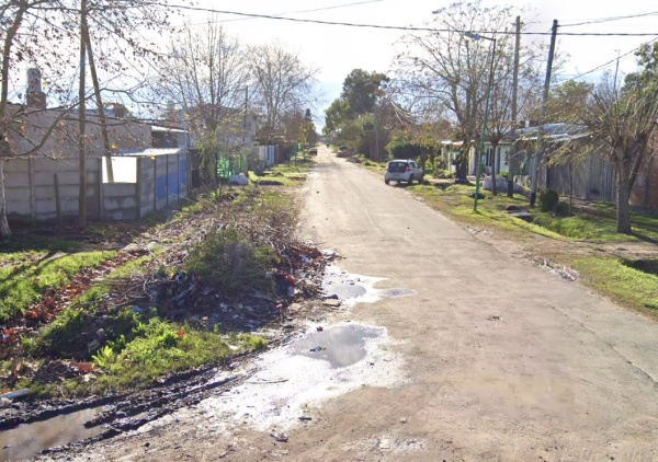 Andy, el "hombre araña" que cayó en Melchor Romero: usaba una carretilla y vivía a 150 metros de sus víctimas