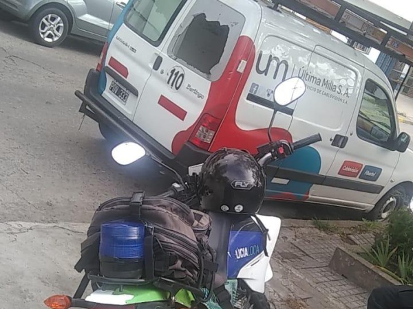 Se metió en una camioneta en La Plata, robó herramientas de trabajo y lo atraparon