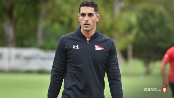 Estudiantes con varios regresos y bajas muy importantes viaja al sur en busca de un triunfo