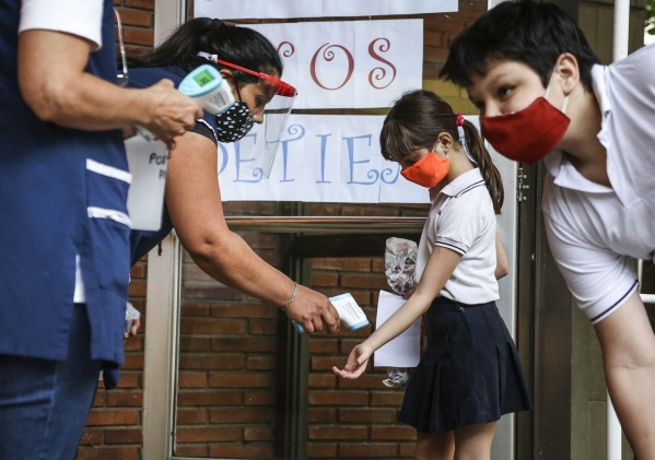 Las cuotas de los colegios privados de La Plata con aporte estatal subirán un 12%