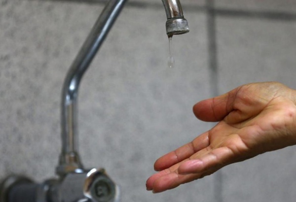 En Tolosa, vecinos denuncian un "servicio deficiente" de agua