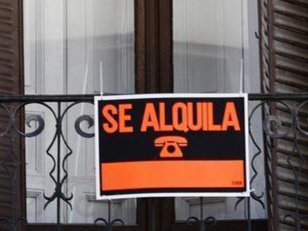 Una platense denuncia que fue estafada cuando quiso alquilar un departamento