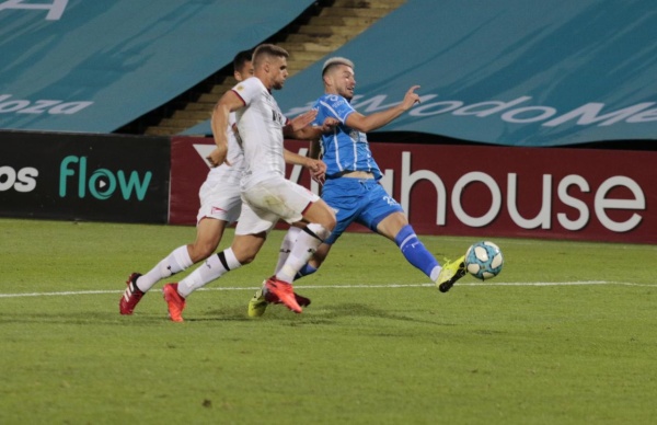 Estudiantes quedó sin chances de disputar la Copa Sudamericana: cayó 1 a 0 con Godoy Cruz