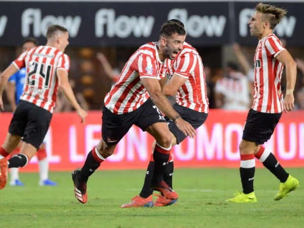 Estas son las nuevas camisetas de Estudiantes de La Plata
