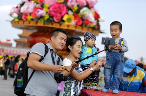 Luego de años de restringirlo, en China permitirán tener un tercer hijo
