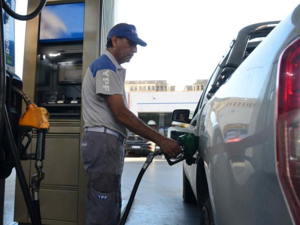 Los combustibles de YPF aumentaron 3,5%