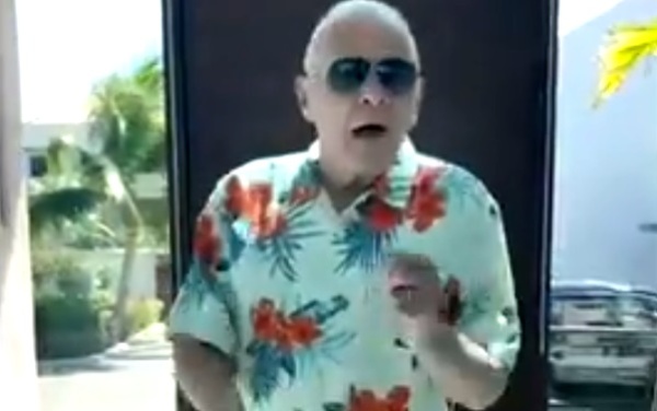 VIDEO: Anthony Hopkins, a sus 83, contento y bailando merengue al ritmo de "Tu sonrisa"
