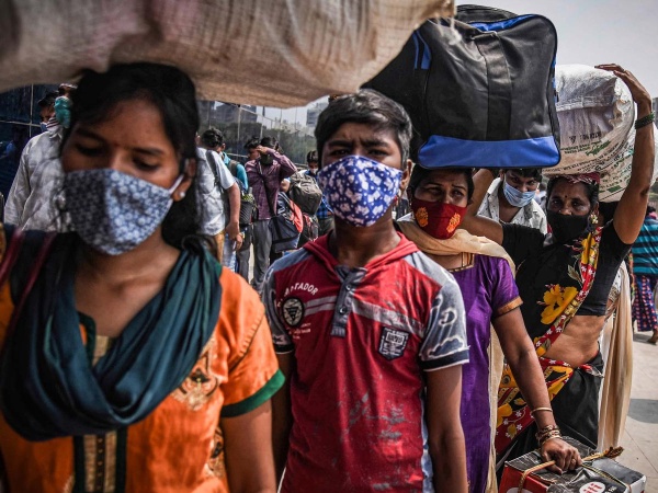 Después de ser epicentro mundial de contagios, India comienza a relajar las restricciones