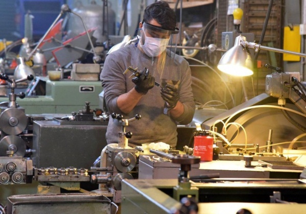 La industria argentina logró recuperarse más rápido de la pandemia que el resto de la región