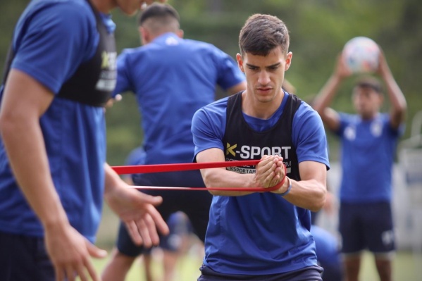 Un futbolista del Lobo presiona para ser tenido en cuenta y hay preocupaci&oacute;n por un referente