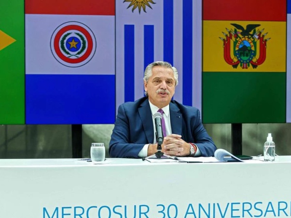 Ante el Mercosur, Argentina reafirmará su postura de negociar en bloque con otros mercados