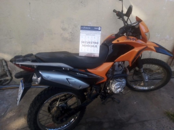 Dos detenidos en La Plata por pasear en motos robadas