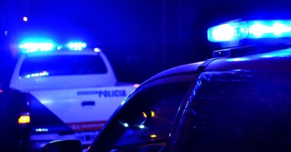 Entre acusaciones de robo y versiones cruzadas, vecinos terminaron a los palazos en City Bell