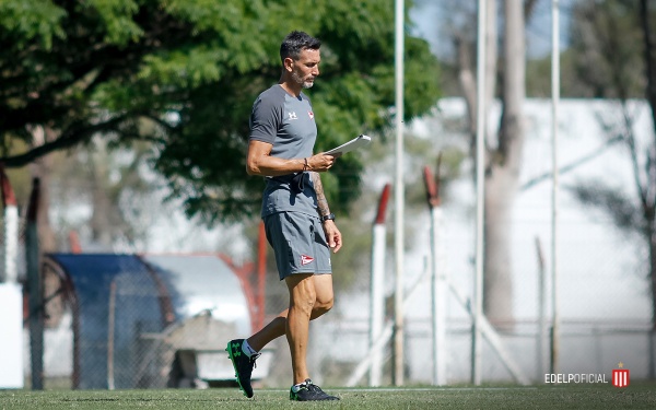 Estudiantes viaja hacia Mendoza buscando ratificar su buen momento