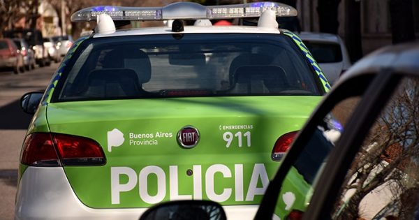 Agred&iacute;a a su ex en plena calle pero lograron detenerlo en Los Hornos