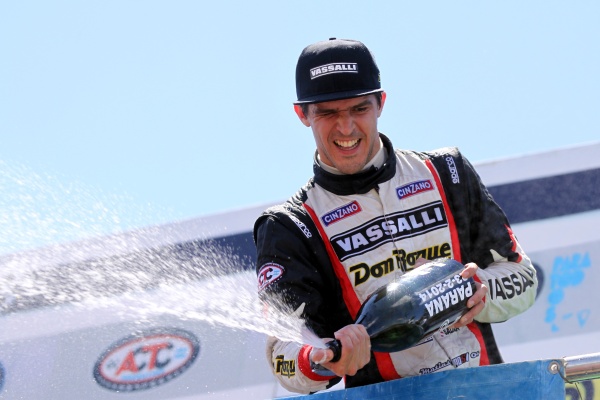 Matías Rossi se quedó con el título del Súper TC 2000